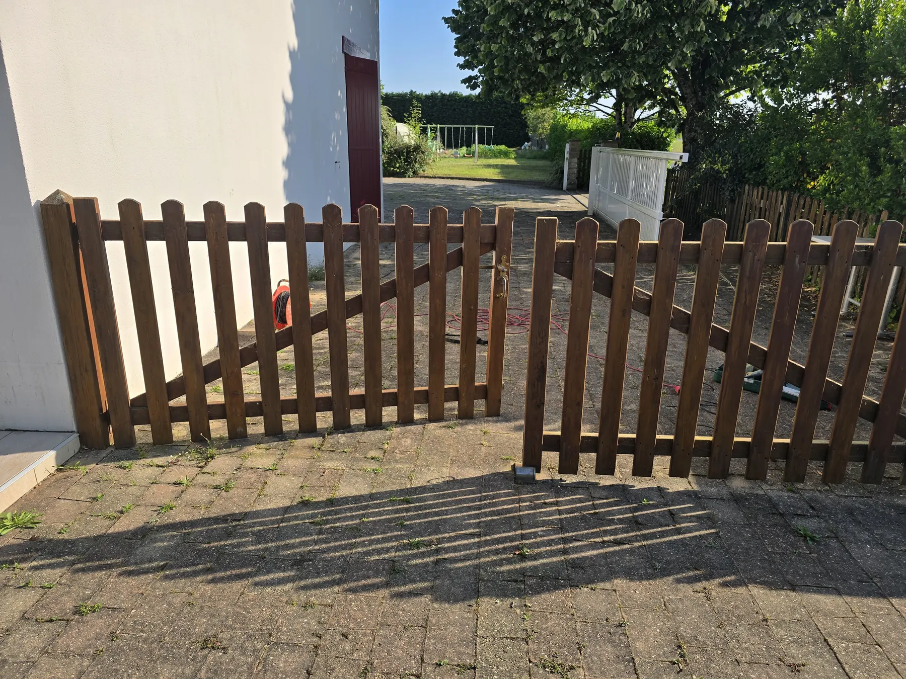 Ext&eacute;rieur &mdash; r&eacute;alisation 1
