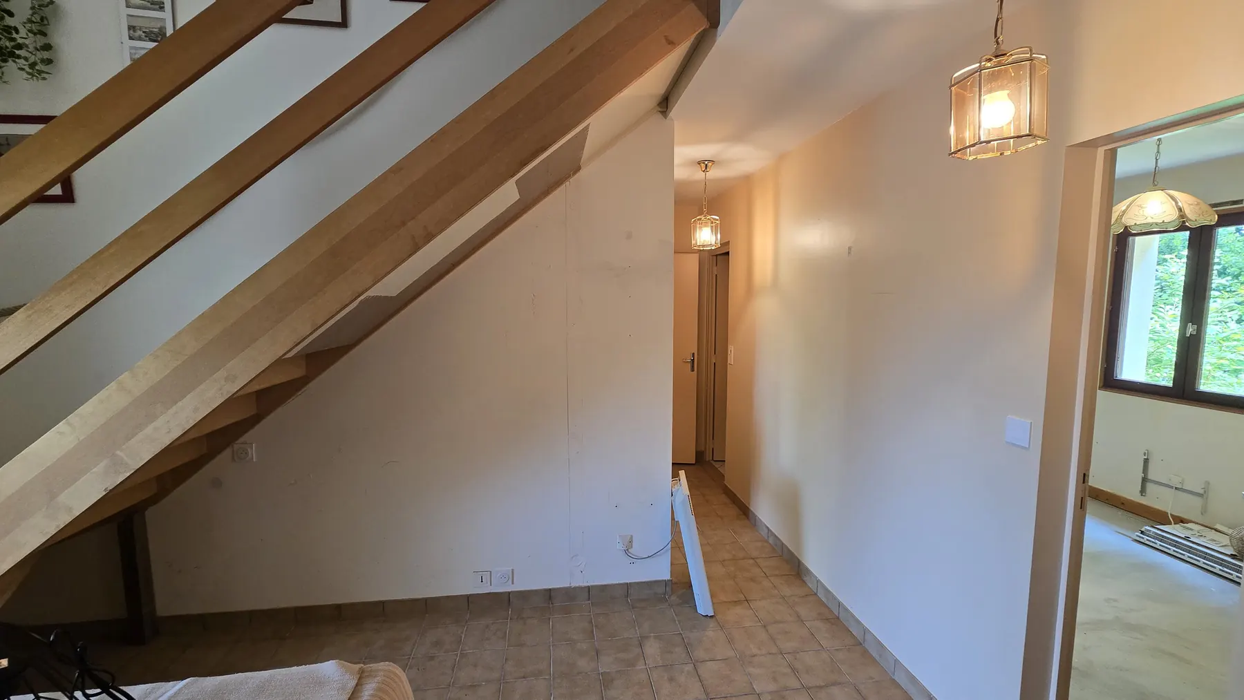 Int&eacute;rieur &mdash; r&eacute;alisation 18