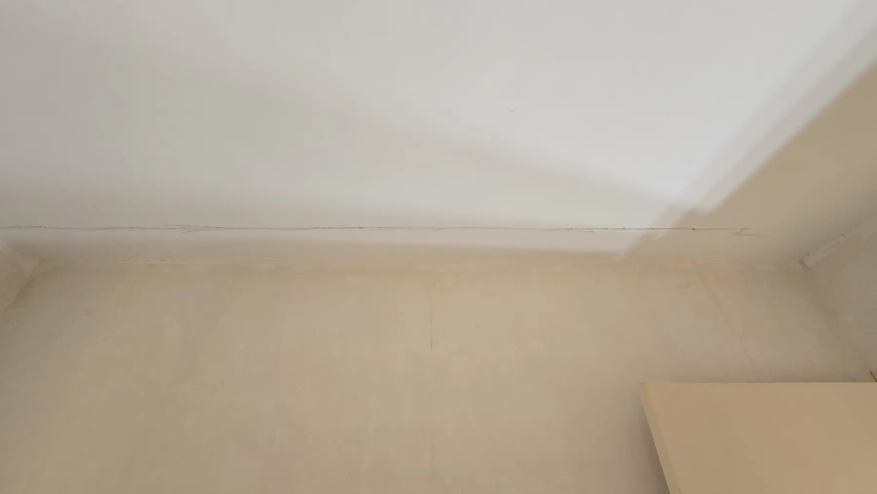 Int&eacute;rieur &mdash; r&eacute;alisation 34
