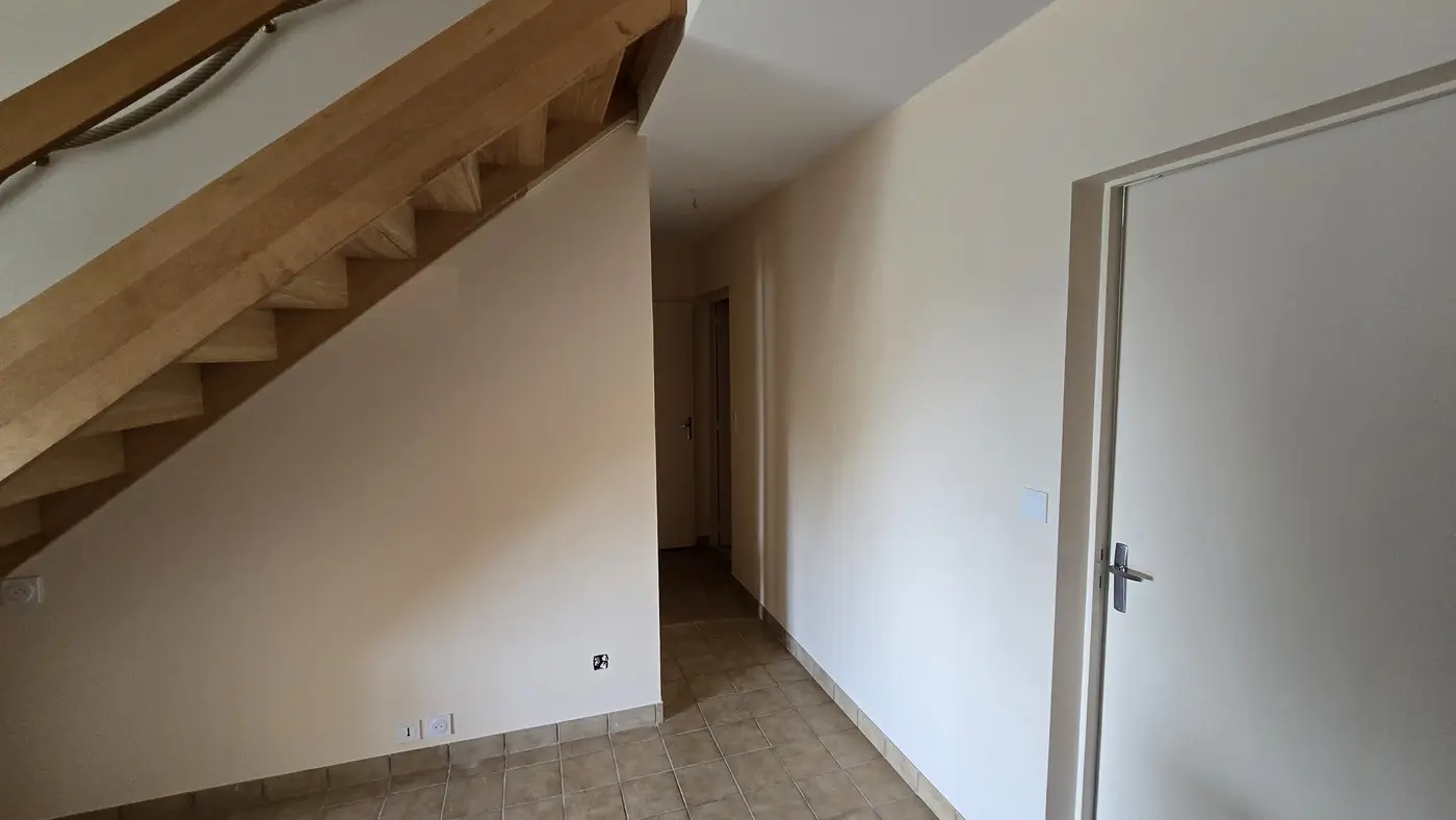 Int&eacute;rieur &mdash; r&eacute;alisation 52