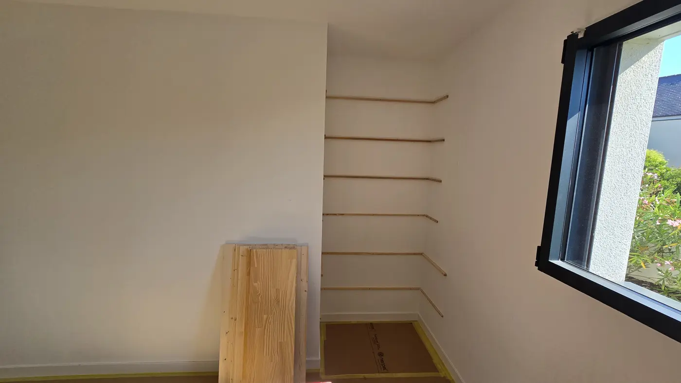 Int&eacute;rieur &mdash; r&eacute;alisation 66