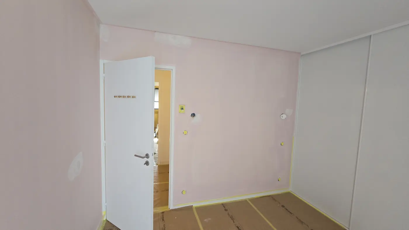 Int&eacute;rieur &mdash; r&eacute;alisation 77