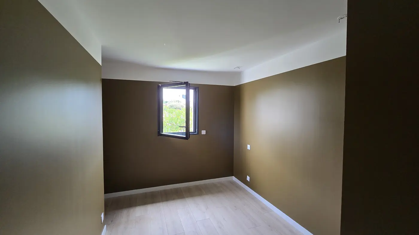 Int&eacute;rieur &mdash; r&eacute;alisation 86
